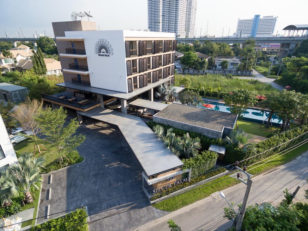 The Silver Palm Wellness Resort Bangkok Dış mekan fotoğraf